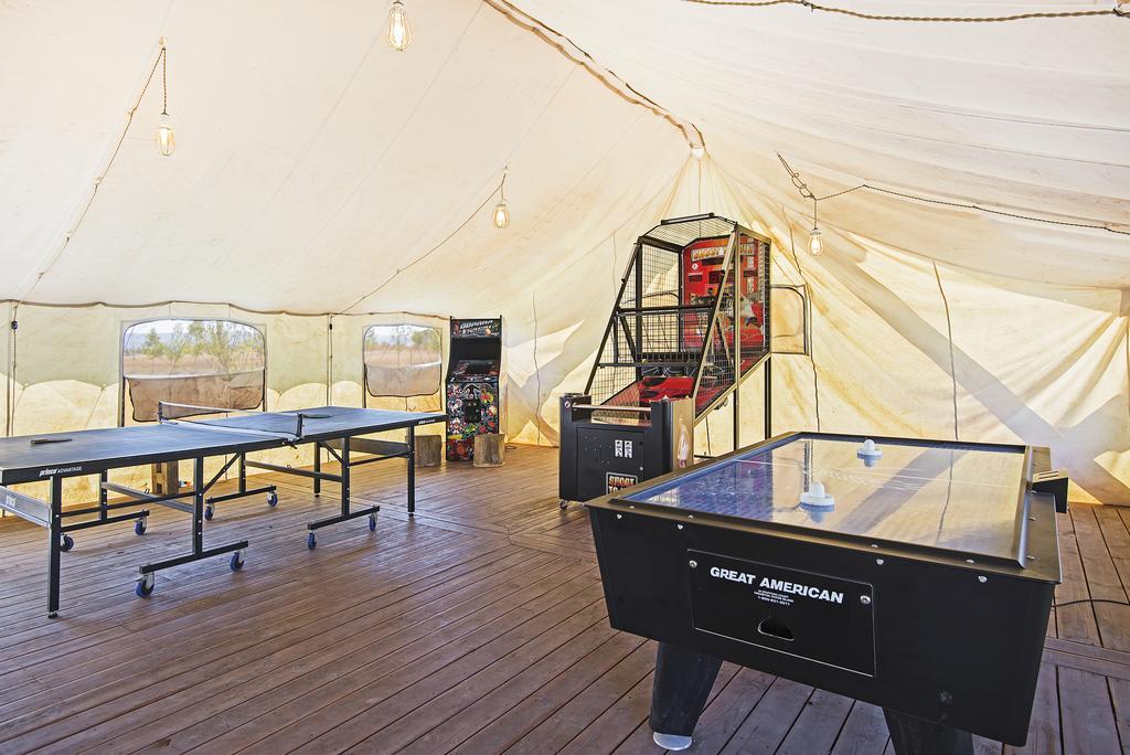Conestoga Ranch Glamping Resort Garden City Extérieur photo